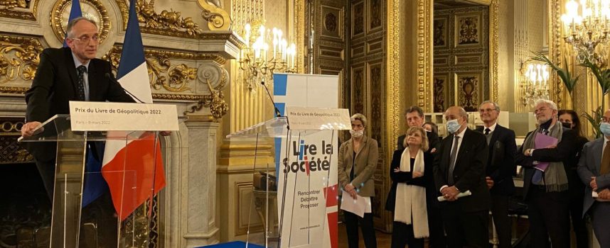 Les désinformateurs, Société à Responsabilité très, très Limitée  – 1er volet